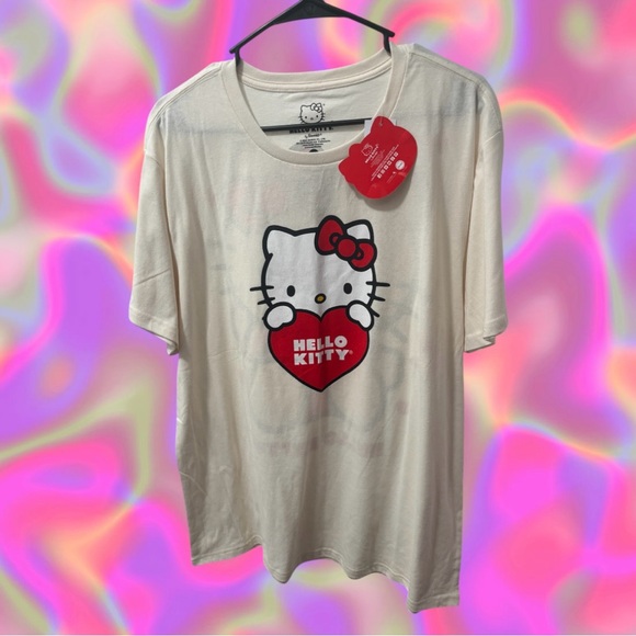 Hello Kitty by Sanrio Women’s Oversized Kawaii Graphic Tee NWT - Picture 2 of 11